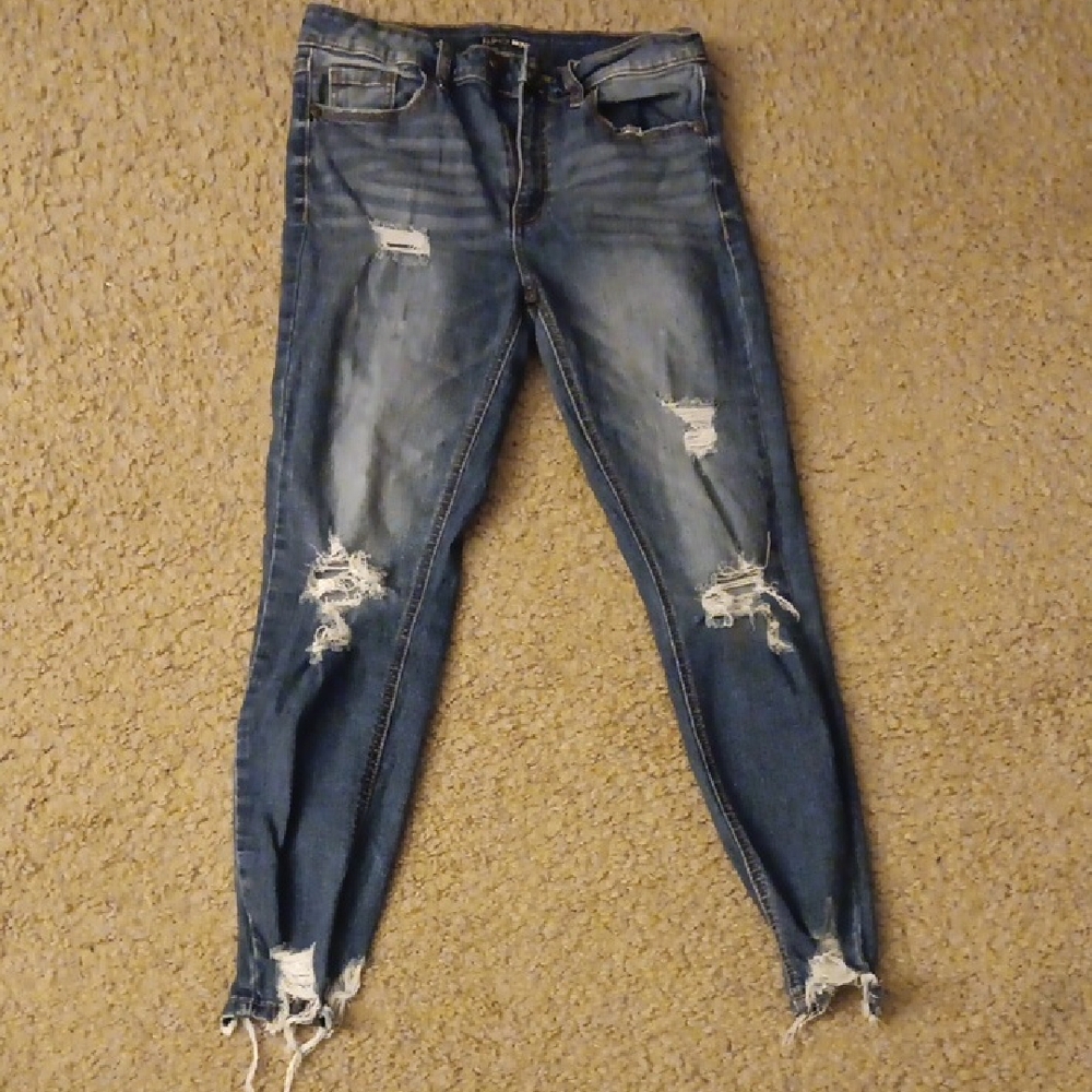 Fashion Nova Distressed Skinny Jeans in Blue